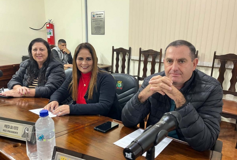 Vereadoras Leila Naldi, Preta e  vereador Rivael Leme dos Santos