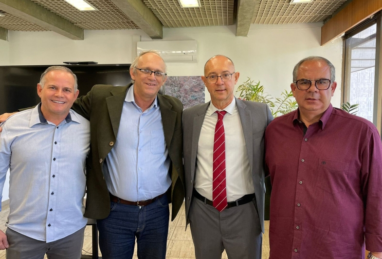 O deputado Paulo Fiorilo (PT) está intermediando essa parceria entre os municípios e o Consulado Italiano
