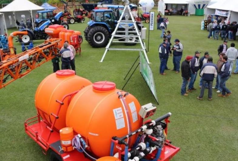 Setor do agronegócio se reúne em Paranapanema para evento sobre irrigação e tecnologia