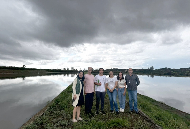 Após todo o processo de tratamento, água retorna para os rios