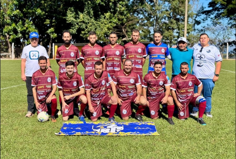 Quadrangular marca retomada do futebol municipal em Timburi após quase uma década