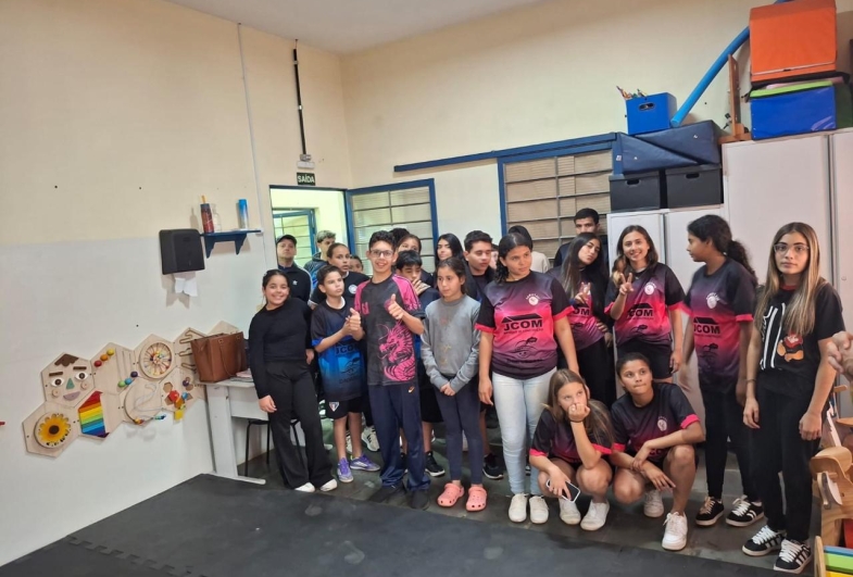 Alunos da Escola Dr. Edgardo Cardoso
