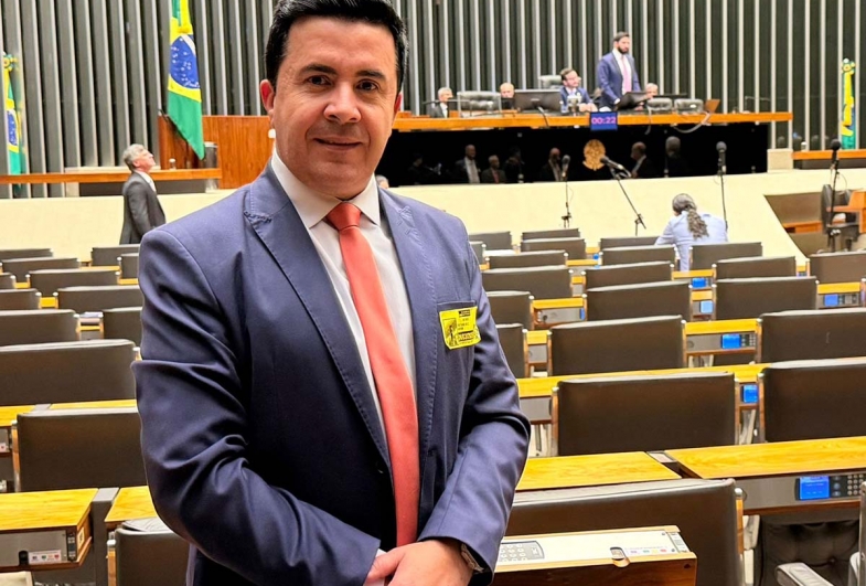 Prefeito Cristiano Amorim cumpre agenda em  Brasília e busca novos investimentos para Timburi