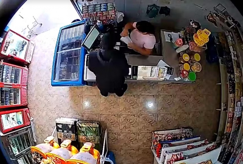 Homem confessa assalto a loja e é preso em Taquarituba