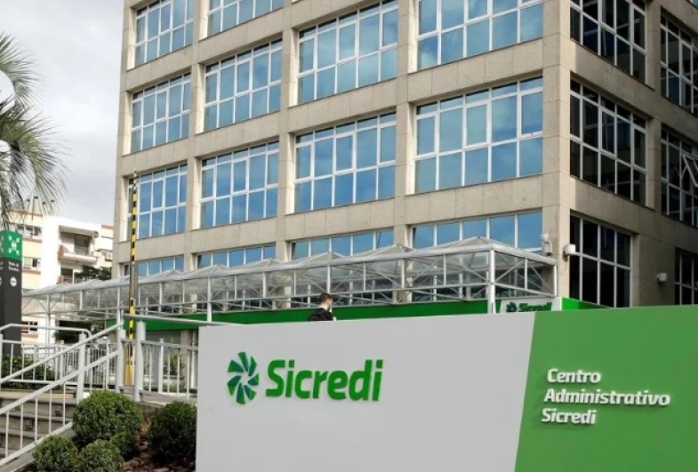 Sicredi consolida posição entre as melhores instituições financeiras do Brasil no ranking mundial da Forbes em 2026