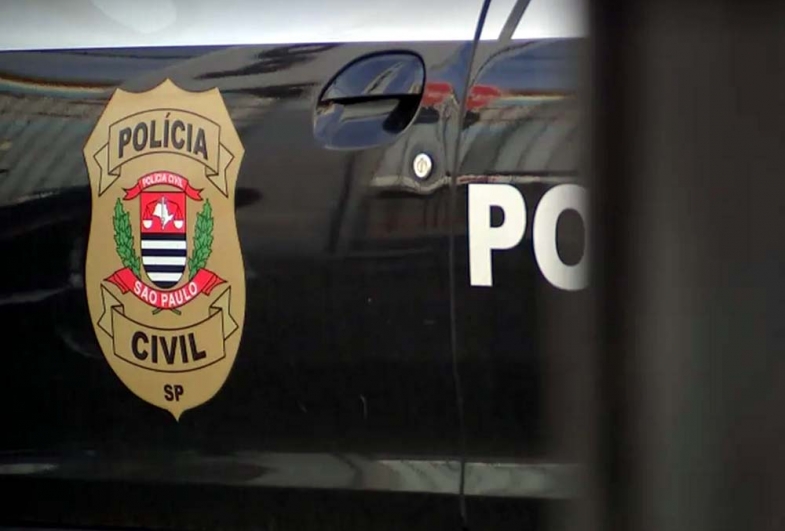 Polícia investiga morte de homem encontrado carbonizado e com as mãos amarradas em estrada rural