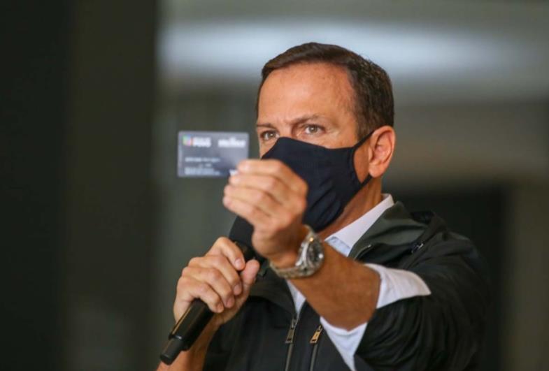 Governo de SP inicia envio de cartões do Bolsa do Povo no dia 17