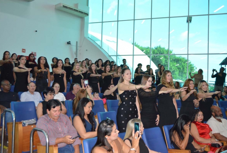 Juramento dos alunos de Medicinina na Cêrimonia do Jaleco