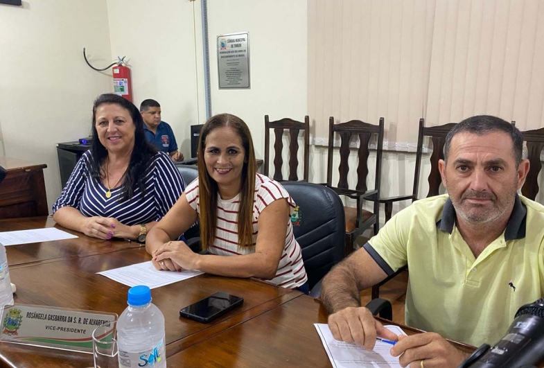 Vereadora Leila Naldi, vereadora Preta e vereador Rivael Leme dos Santos