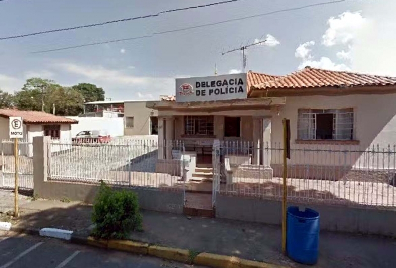 Homem morre após ser esfaqueado em bar; suspeito foi preso