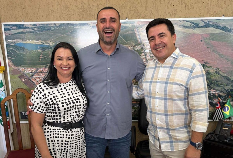 Deputado Vitão com Cristiano Amorim e sua esposa Valdirene