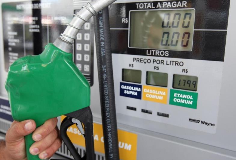 Petrobras anuncia aumento nos preços da gasolina e do diesel