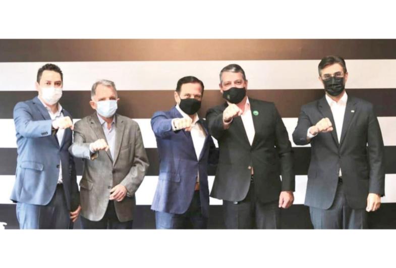 Prefeito Silvinho participa de audiência com Doria em São Paulo 