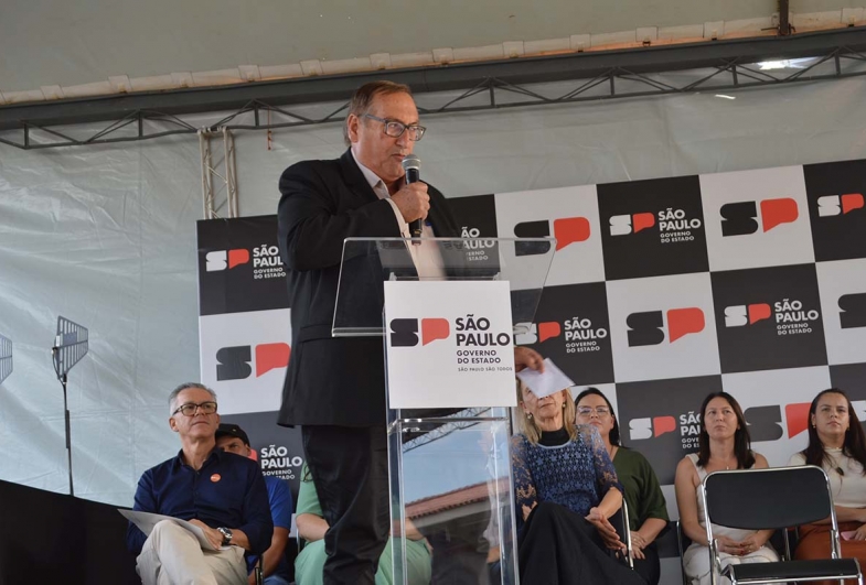 Com a presença do governador de São Paulo, Valtinho Boranelli inaugura escola estadual em Ribeirão Bonito