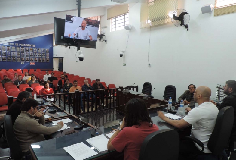 Reunião para discutir suplementação orçamentária é realizada em Fartura