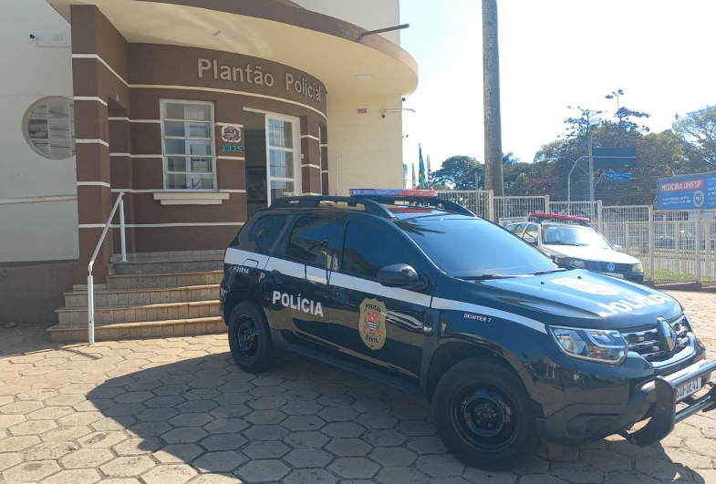 Homem de 34 anos é preso em flagrante por ameaçar ex-companheira e descumprir medida protetiva em Avaré