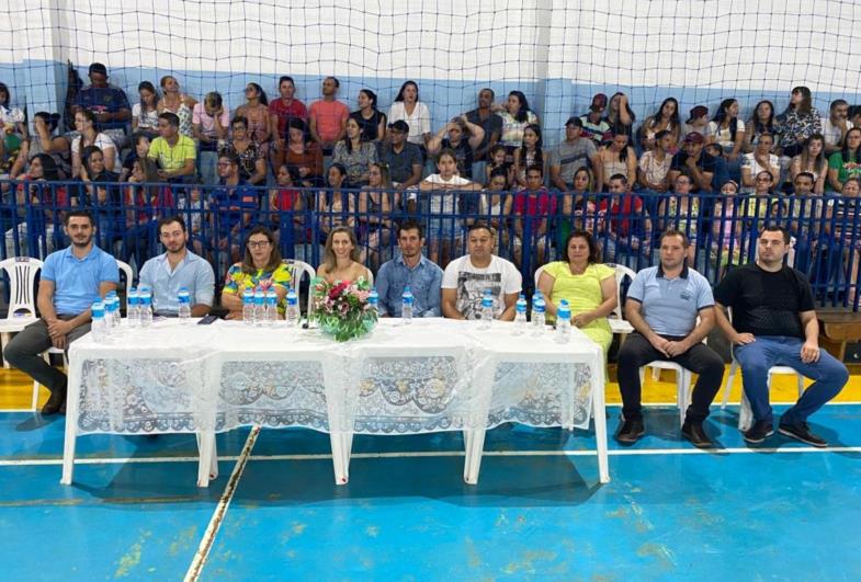 Ato Cívico comemora aniversário de 64 anos de Taguaí