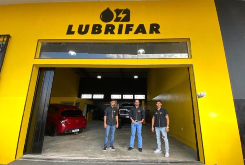 Fartura agora conta com Lubrifar Baterias e Lubrificantes