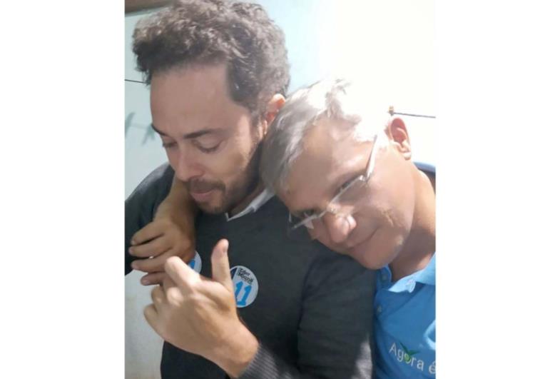 Prefeito de Taquarituba Éder Miano pede orações ao vice Zé Veiga