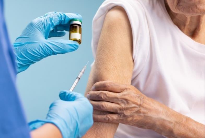 Doria anuncia aplicação da quarta dose da vacina de Covid-19 aos idosos acima de 80 anos