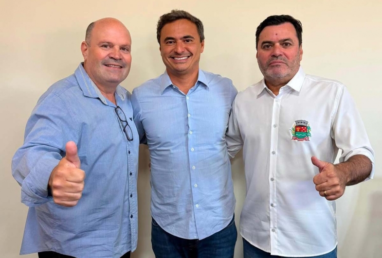 Ex-prefeito de Itaberá, Alex Lacerda, Deputado Maurício Neves e prefeito Ronaldo GL