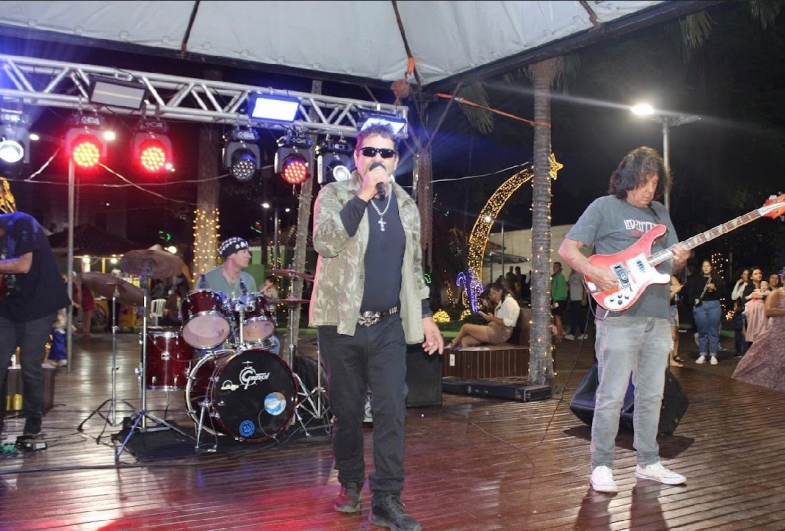 Banda Sol da Noite, tributo a Raul Seixas