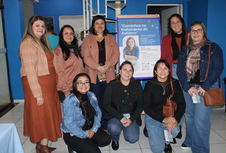 Professoras do município de Fartura, prestigiando o evento