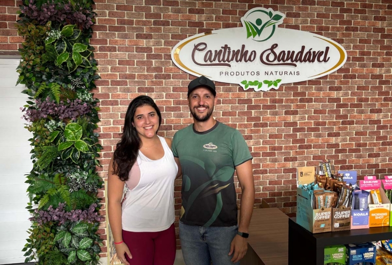 Luana e José estão à frente do Cantinho Saudável
