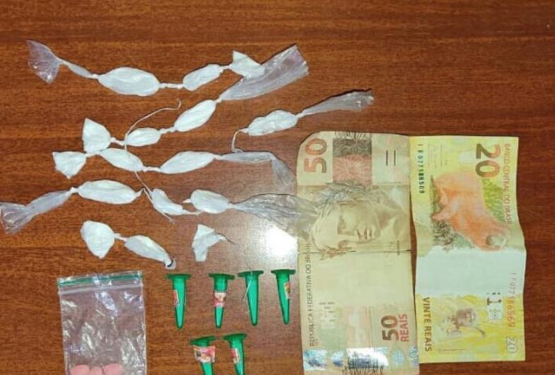 HOMENS SÃO PRESOS COM COCAÍNA E ECSTASE  PELA POLÍCIA MILITAR EM PARANAPANEMA