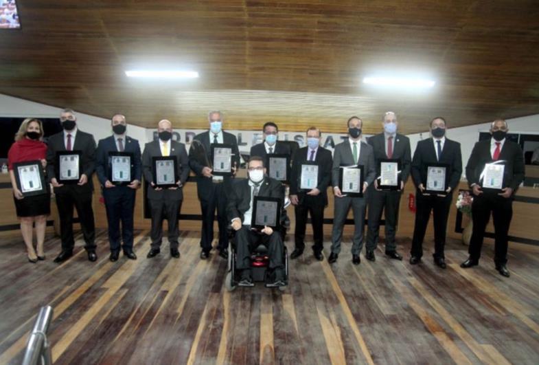 Solenidade na Câmara dos Vereadores homenageia advogados avareenses 