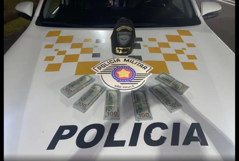 Polícia Rodoviária apreende US$ 60 mil em rodovia