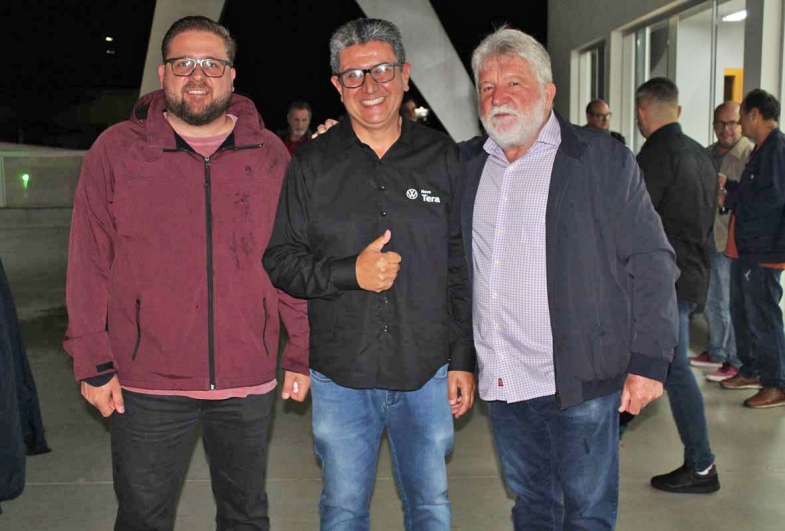 Fausto, Rafael Chamorro, Dito Dalcin