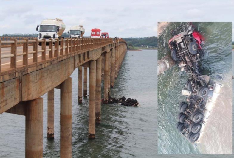 Caminhão cai na ponte que faz divisa entre Fartura e Carlópolis