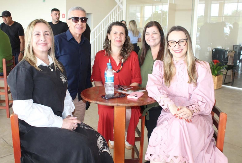 Márcia, Zé da Costa, Mércia, Eliana e Ana Laura