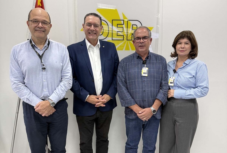 Prefeito de Fartura solicita recuperação da estrada da  Taquara Branca em reunião no DER em São Paulo