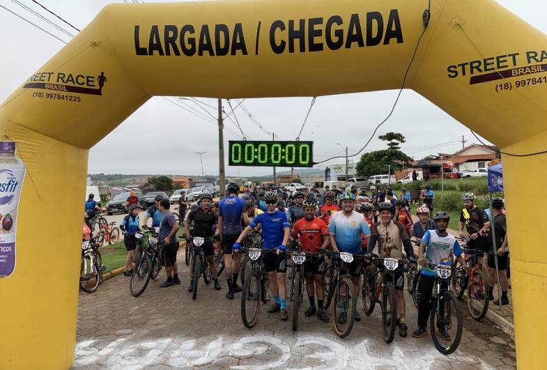 Passeio Ciclístico celebra aniversário do Mirante Mazeto 
