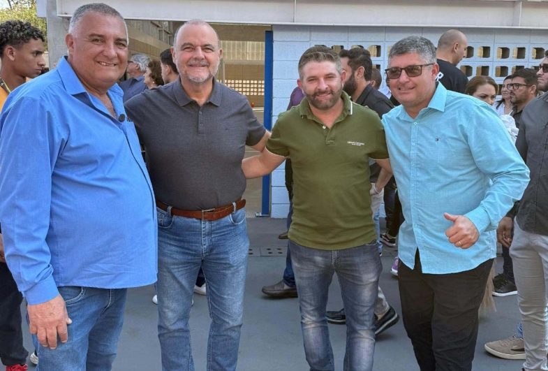 João, deputado Ricardo Madalena, Diego e Rodrigo