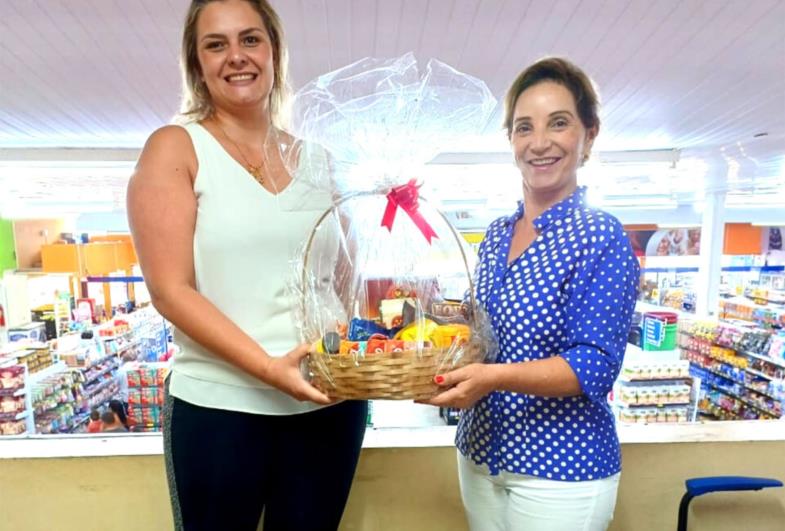 Show de Prêmios do São Francisco premia clientes em Fartura