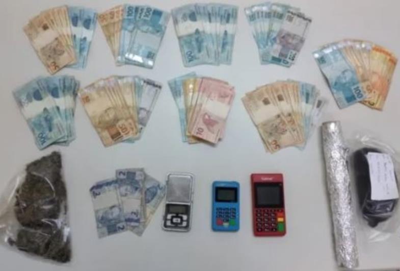 Jovem é preso suspeito de integrar organização ligada ao tráfico de drogas em Sarutaiá