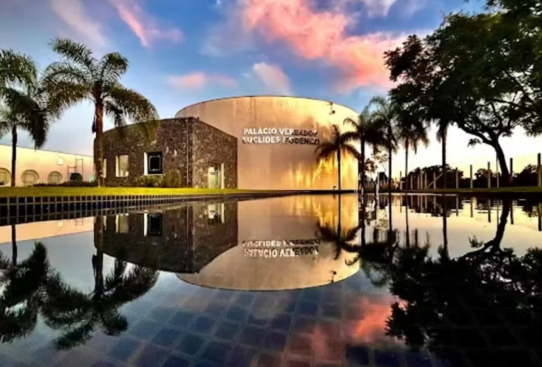 Na primeira sessão do ano, Câmara de Itapeva aceita denúncia e abre comissão processante contra prefeita — Foto: Reprodução