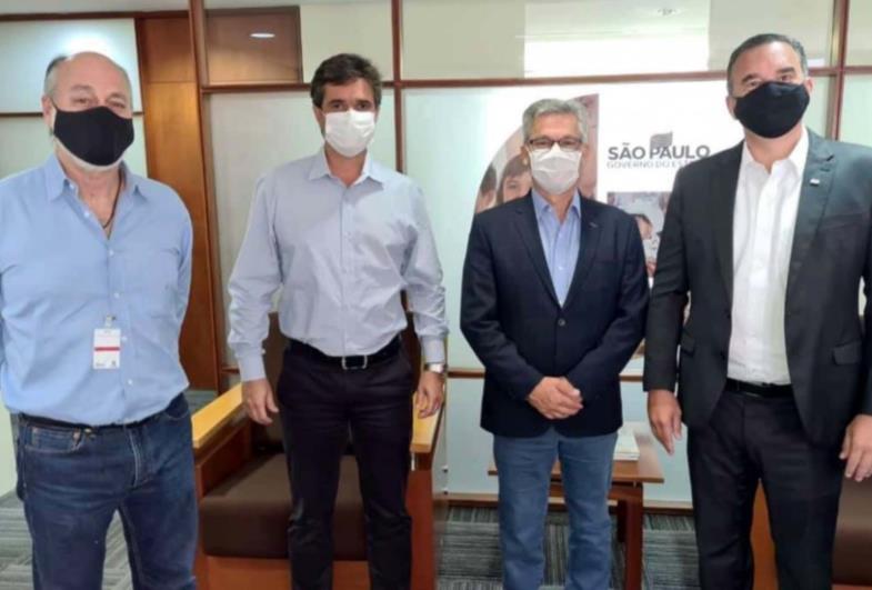 Isnar participa de audiência com secretário da Habitação