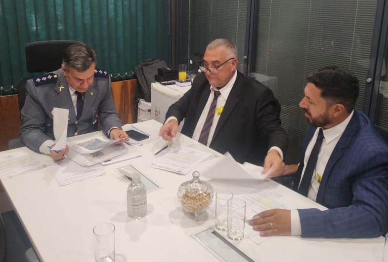 Reunião com o deputado capitão Augusto