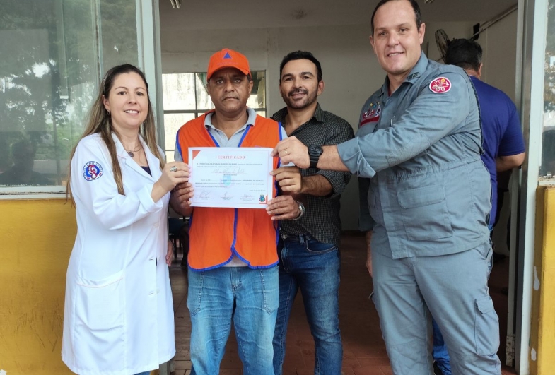Servidores receberam certificados após o treinamento