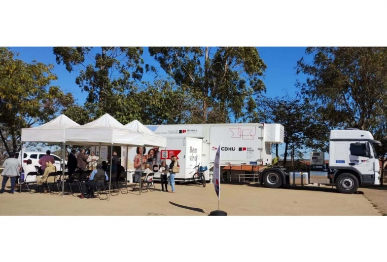 Carreta da CDHU atende mutuários até sábado, 21, na Concha Acústica de Avaré