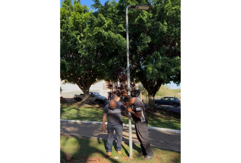 Também teve irregularidade na  revitalização do Largo São Bento (Jardim)