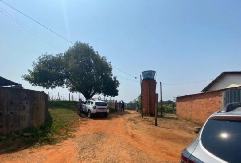 Corretor e dono de imobiliária são presos suspeitos de vender lotes clandestinos em São Miguel Arcanjo