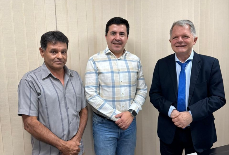 Vereador Rubinho, prefeito Cristiano e o deputado Bragato