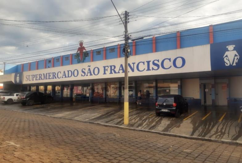 Urgente!!  Mercados ingressam com medida judicial e conseguem liminar em Fartura