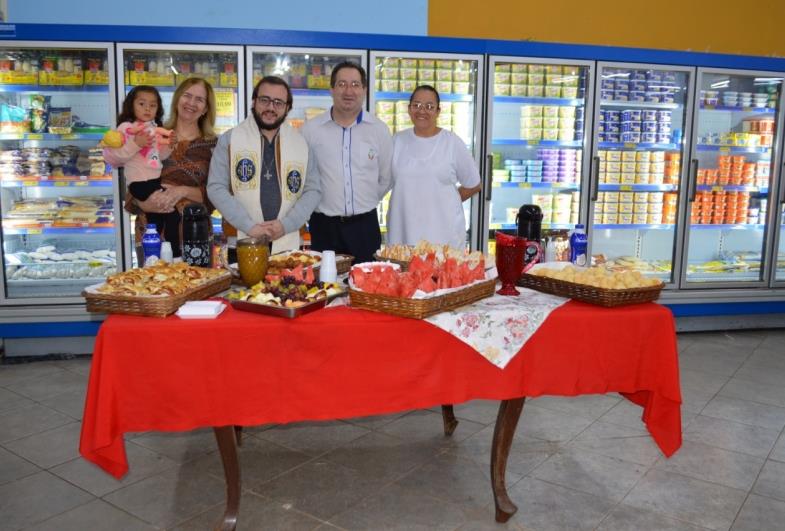 GRUPO SÃO FRANCISCO HOMENAGEIA AS MÃES COM CAFÉ DA MANHÃ