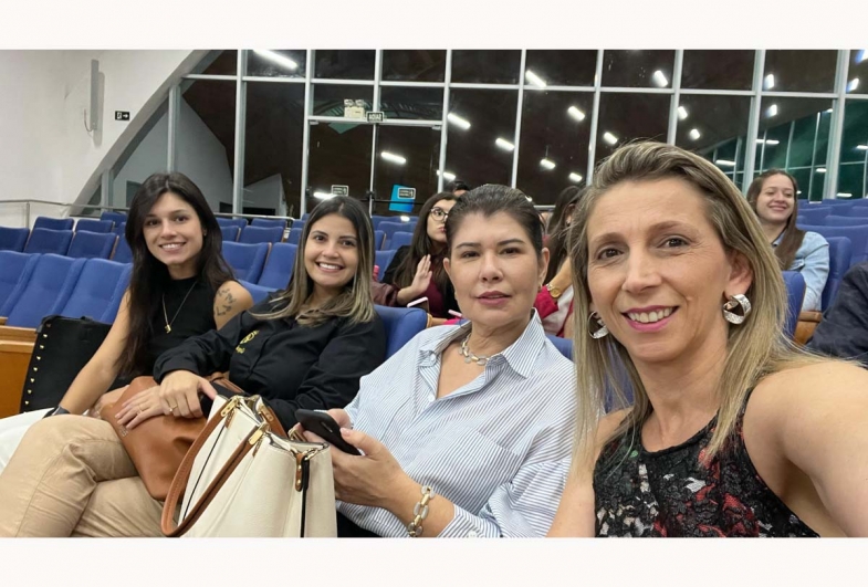 Evellin Cruz, Emily, primeira-dama de Fartura Elisângela Souza e primeira-dama de Taguaí Pety